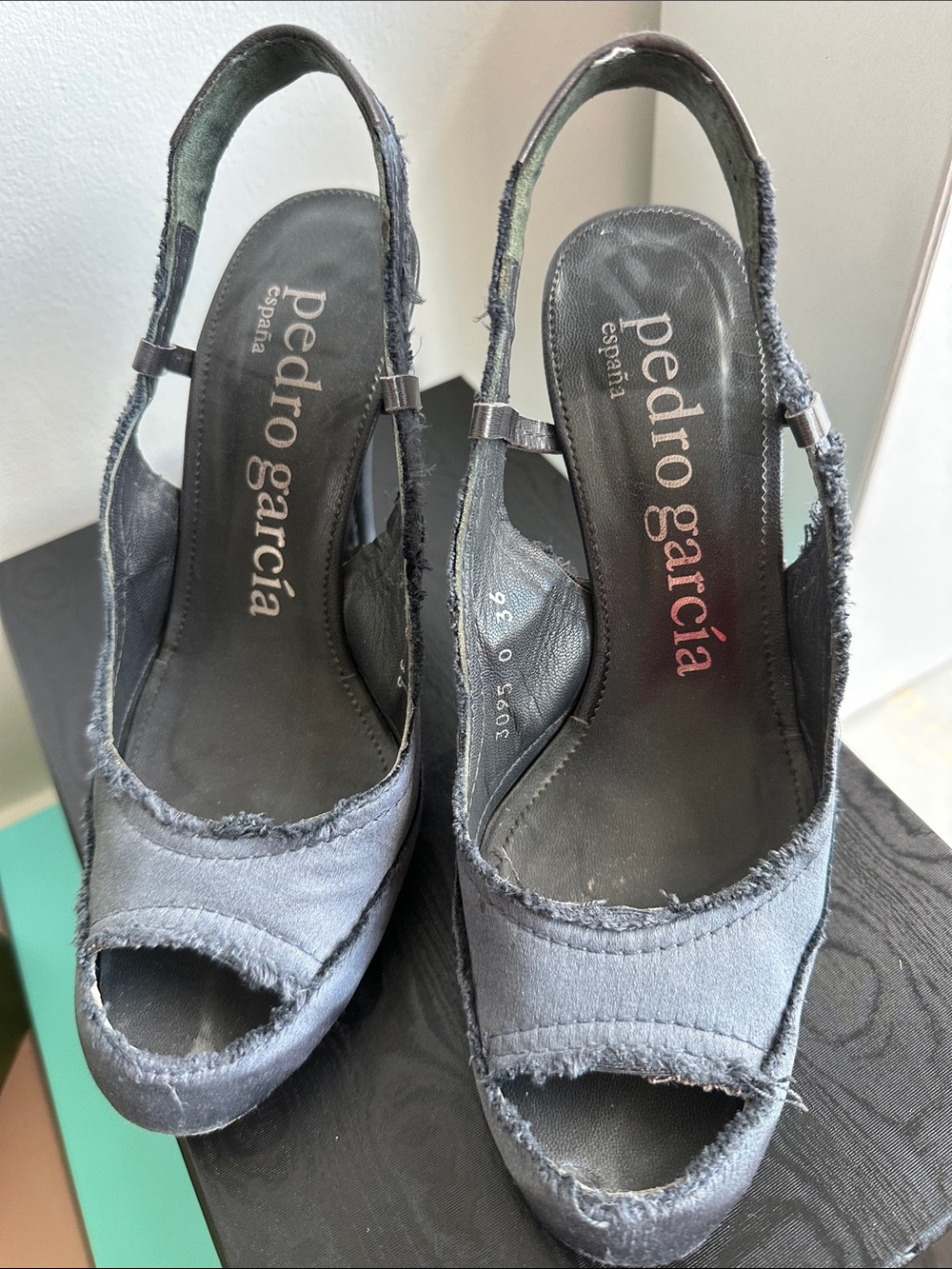 Pedro Garcia Distressed Gray Open-Toe Slingback Heels